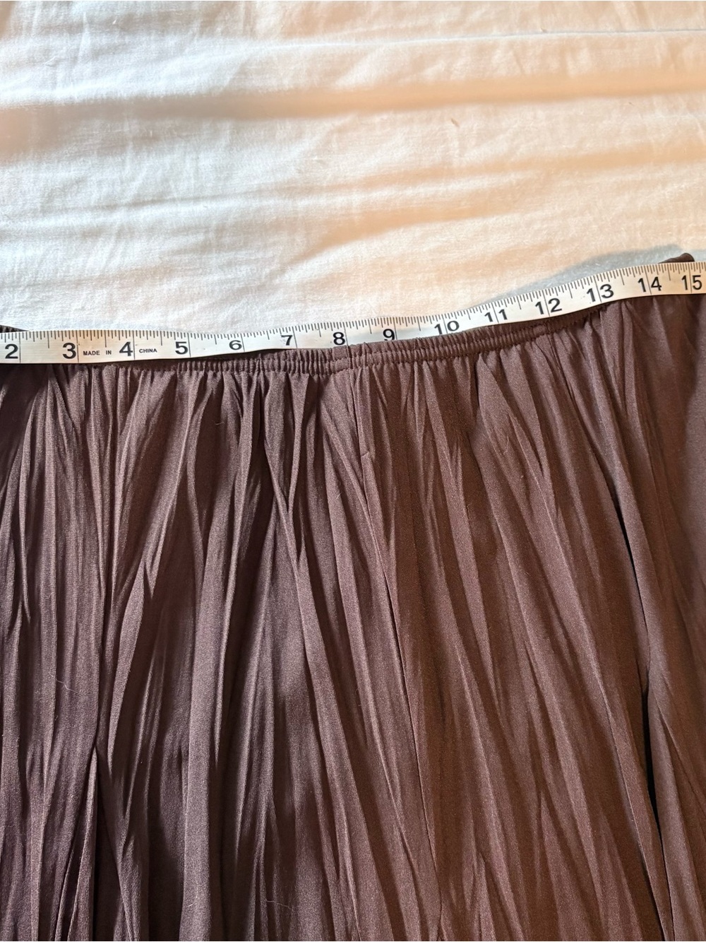 Cato Brown Circle Skirt with Pleated Texture - Picture 2 of 4